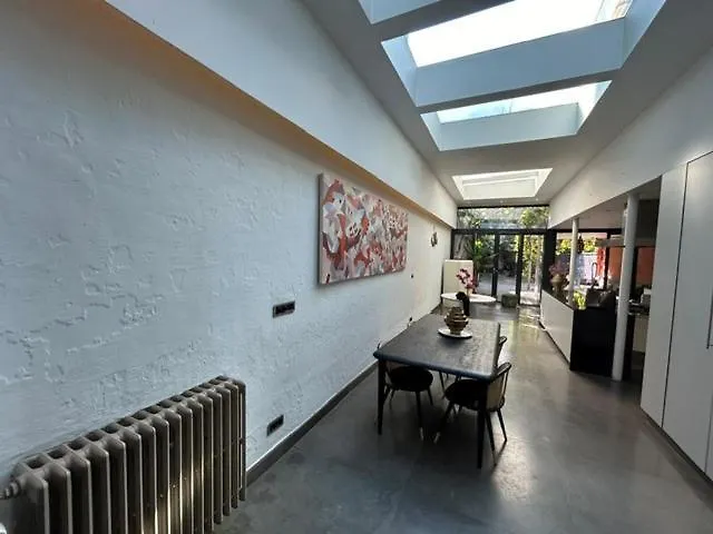 הוילה House Of Antwerp- 4Bdr W Private Garden 0*, אנטוורפן