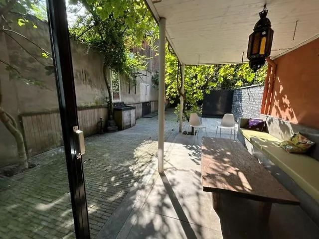 בית נופש הוילה House Of Antwerp- 4Bdr W Private Garden