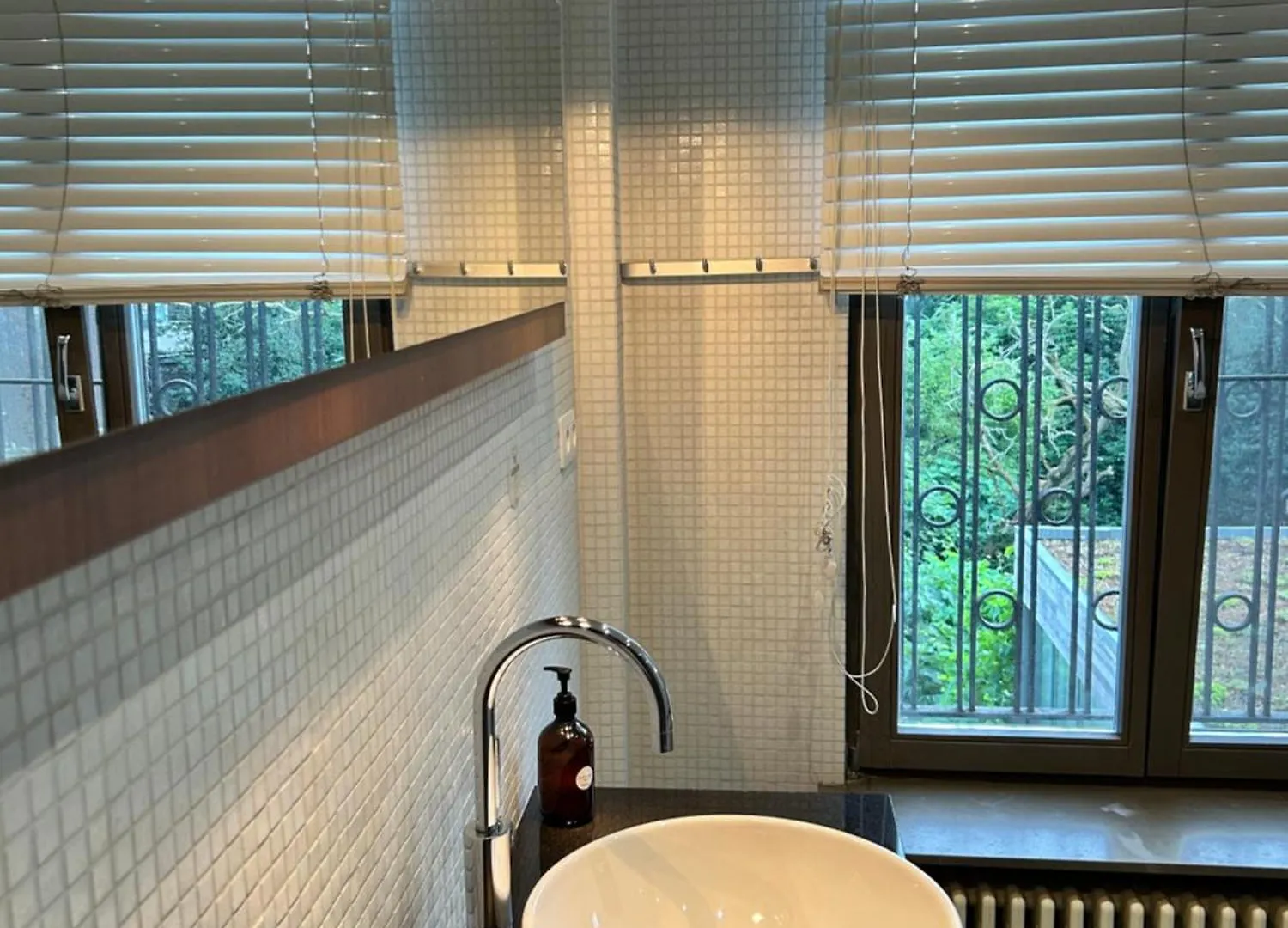 בית נופש הוילה House Of Antwerp- 4Bdr W Private Garden