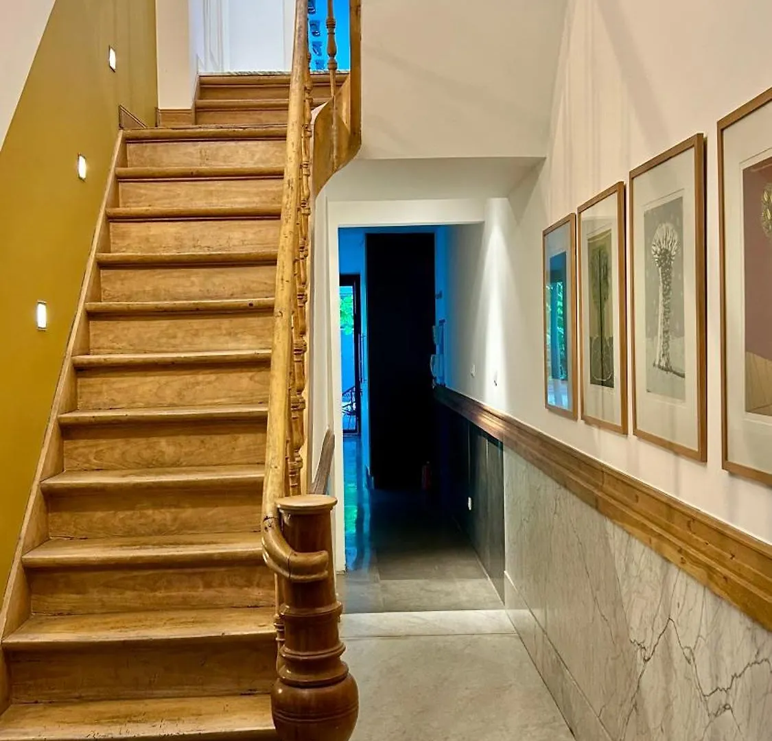 הוילה House Of Antwerp- 4Bdr W Private Garden בית נופש אנטוורפן